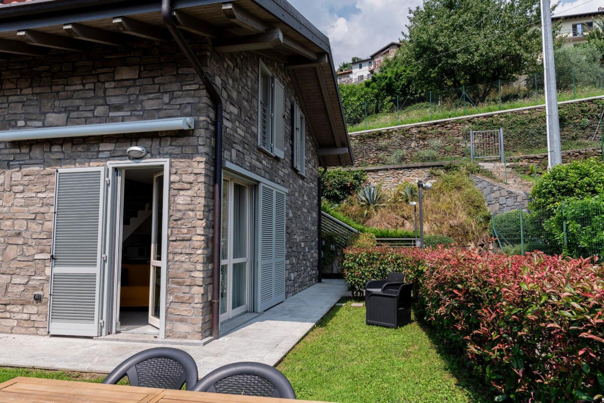Sant'Anna Villetta Giardino - Pianello Del Lario By Lovecomo Exterior foto